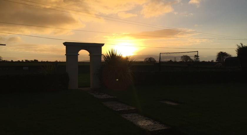 Naomh Colman B&B Gort Exterior foto